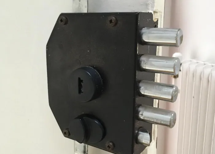 Guest - R&m Bed & Breakfast 4*