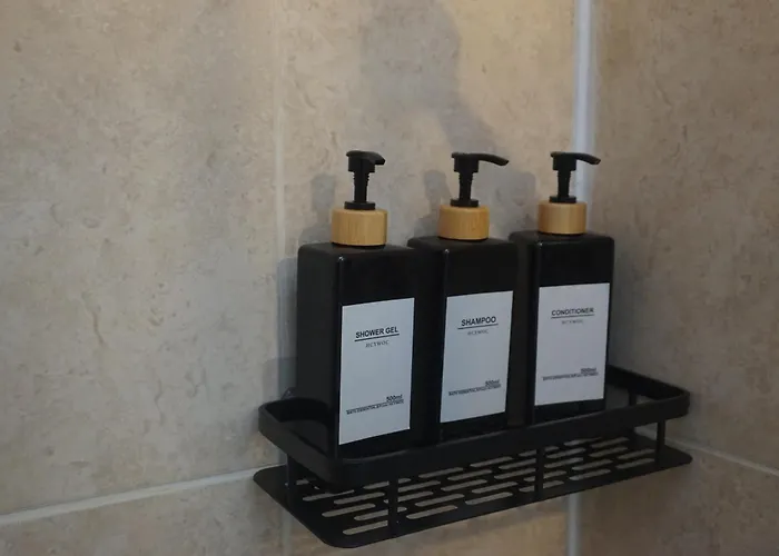 Guest - R&m Paříž